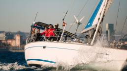 velero navegando curso navegacion